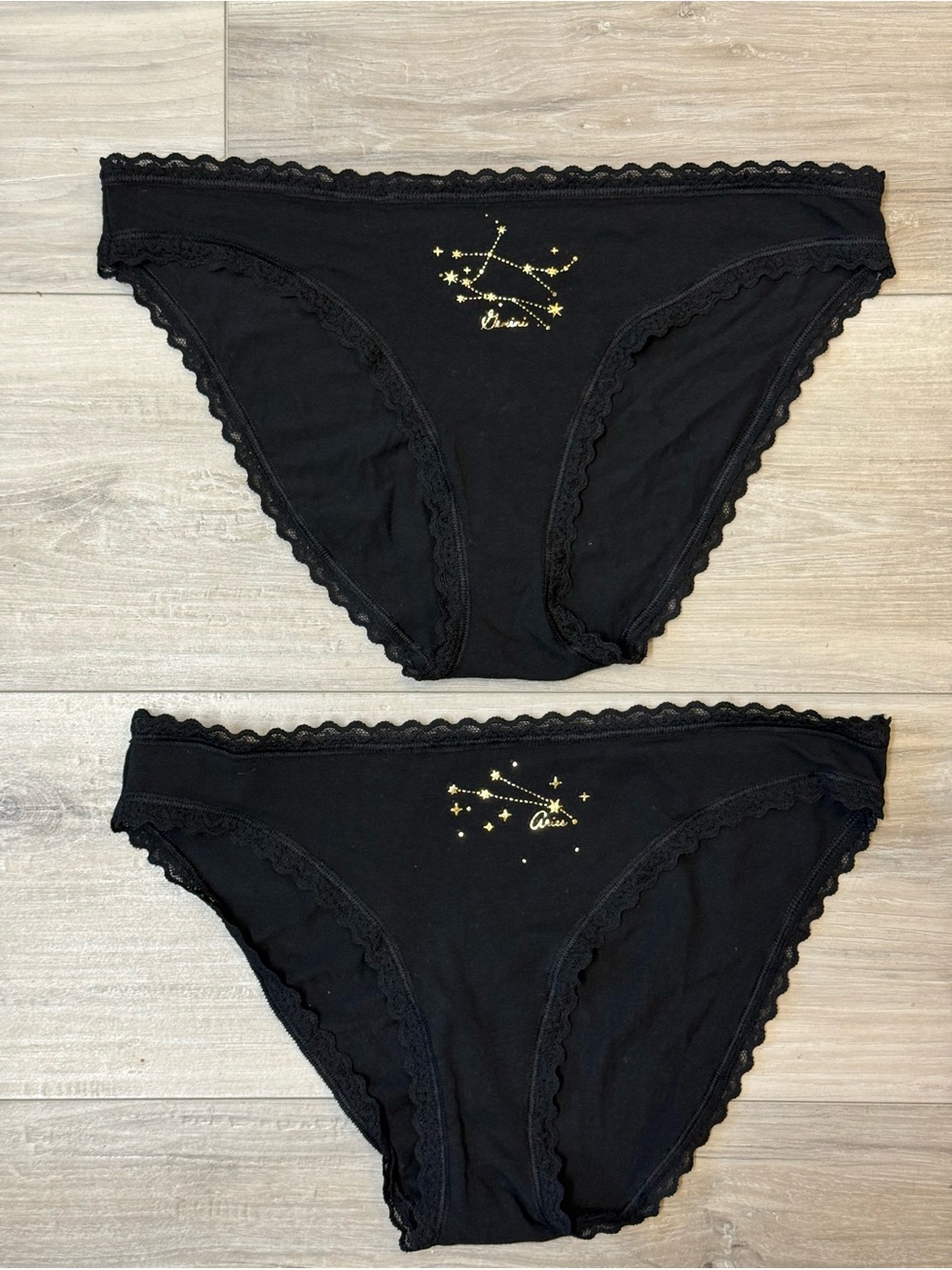Victoria's Secret 4 Ribbed Lace Bikini Panties - White,Pink & Black NEVER WORN - Picture 2 of 8